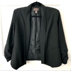 Fenn Wright Manson Black Open Cut Blazer